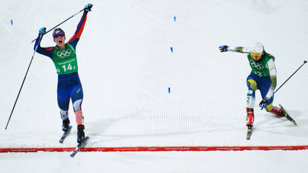 cross-country-skiing-topper.jpg